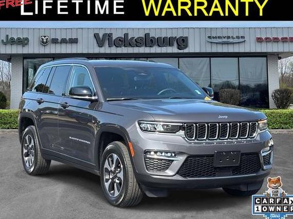 JEEP GRAND CHEROKEE 2024 1C4RJYB66R8520836 image